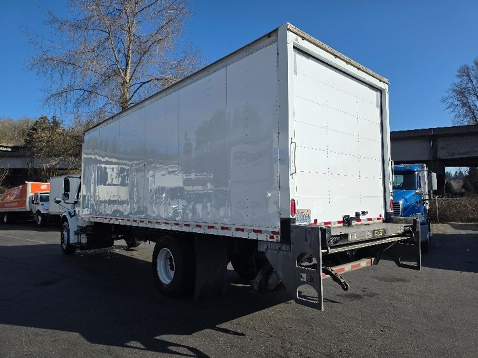 Medium Duty Box Truck-Light and Medium Duty Trucks-Freightliner-2019-M2-Tukwila-WA-134,376\n\t\tmiles-$ 55,500 - Image 6