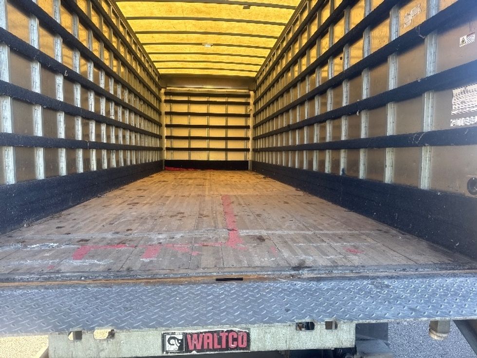 Medium Duty Box Truck-Light and Medium Duty Trucks-Freightliner-2019-M2-Tukwila-WA-158,142\n\t\tmiles-$ 54,000 - Image 10