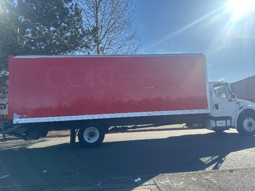 Medium Duty Box Truck-Light and Medium Duty Trucks-Freightliner-2019-M2-Tukwila-WA-158,142\n\t\tmiles-$ 54,000 - Image 15