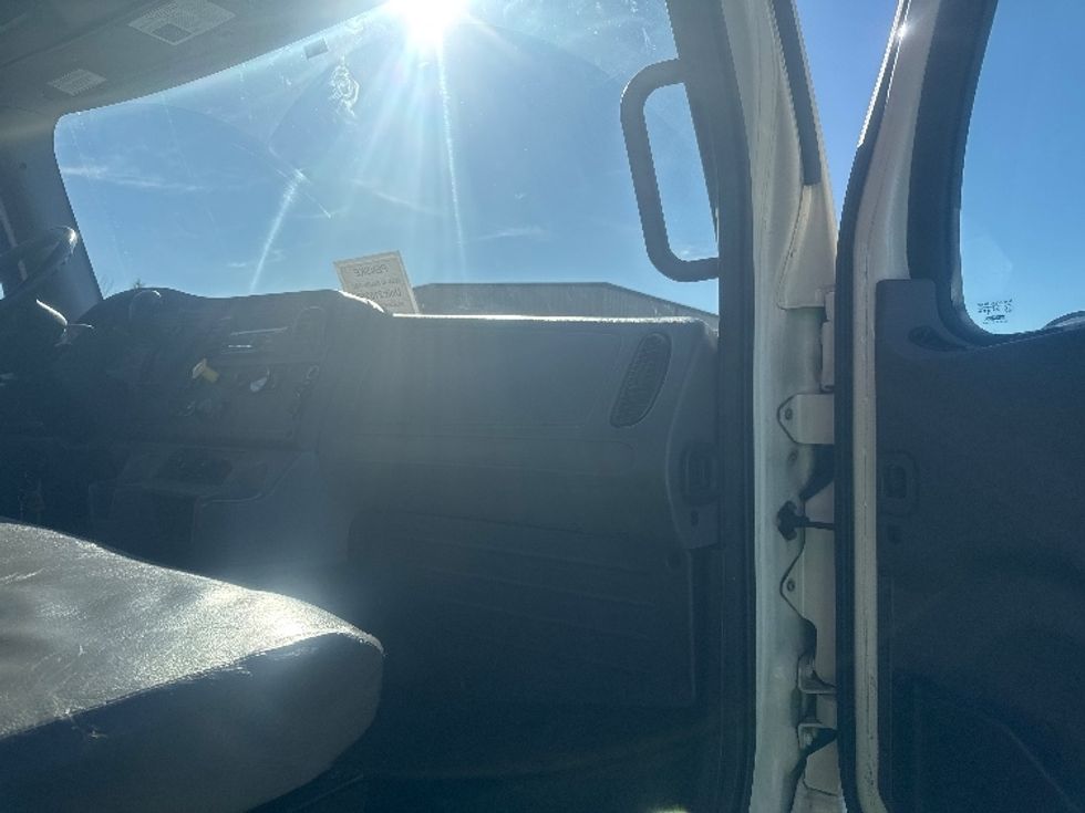 Medium Duty Box Truck-Light and Medium Duty Trucks-Freightliner-2019-M2-Tukwila-WA-158,142\n\t\tmiles-$ 54,000 - Image 21