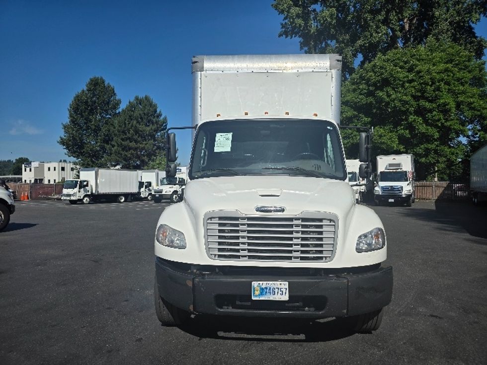 Medium Duty Box Truck-Light and Medium Duty Trucks-Freightliner-2019-M2-Tukwila-WA-161,718\n\t\tmiles-$ 58,000 - Image 2