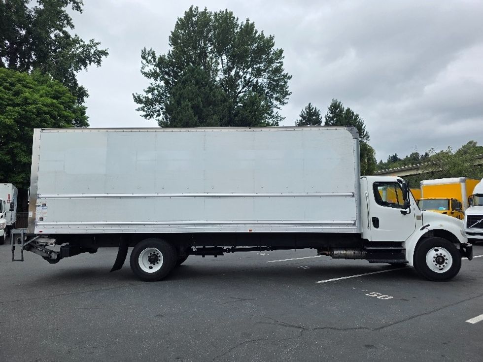 Medium Duty Box Truck-Light and Medium Duty Trucks-Freightliner-2019-M2-Tukwila-WA-173,976\n\t\tmiles-$ 53,250 - Image 15