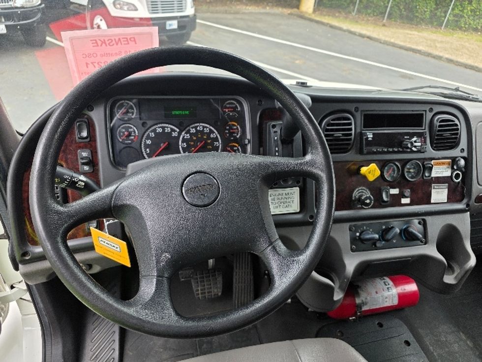 Medium Duty Box Truck-Light and Medium Duty Trucks-Freightliner-2019-M2-Tukwila-WA-173,976\n\t\tmiles-$ 53,250 - Image 18