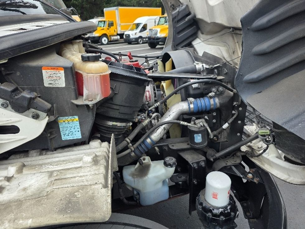 Medium Duty Box Truck-Light and Medium Duty Trucks-Freightliner-2019-M2-Tukwila-WA-173,976\n\t\tmiles-$ 53,250 - Image 23