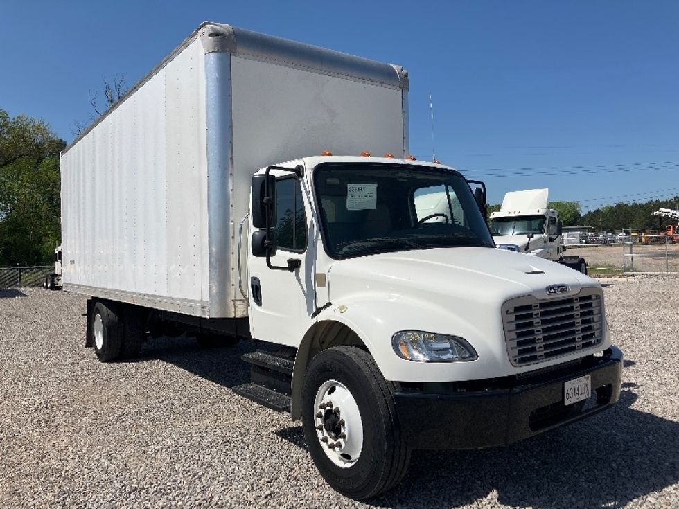 Medium Duty Box Truck-Light and Medium Duty Trucks-Freightliner-2019-M2-Tuscaloosa-AL-13,488\n\t\tmiles-$ 65,500 - Image 1