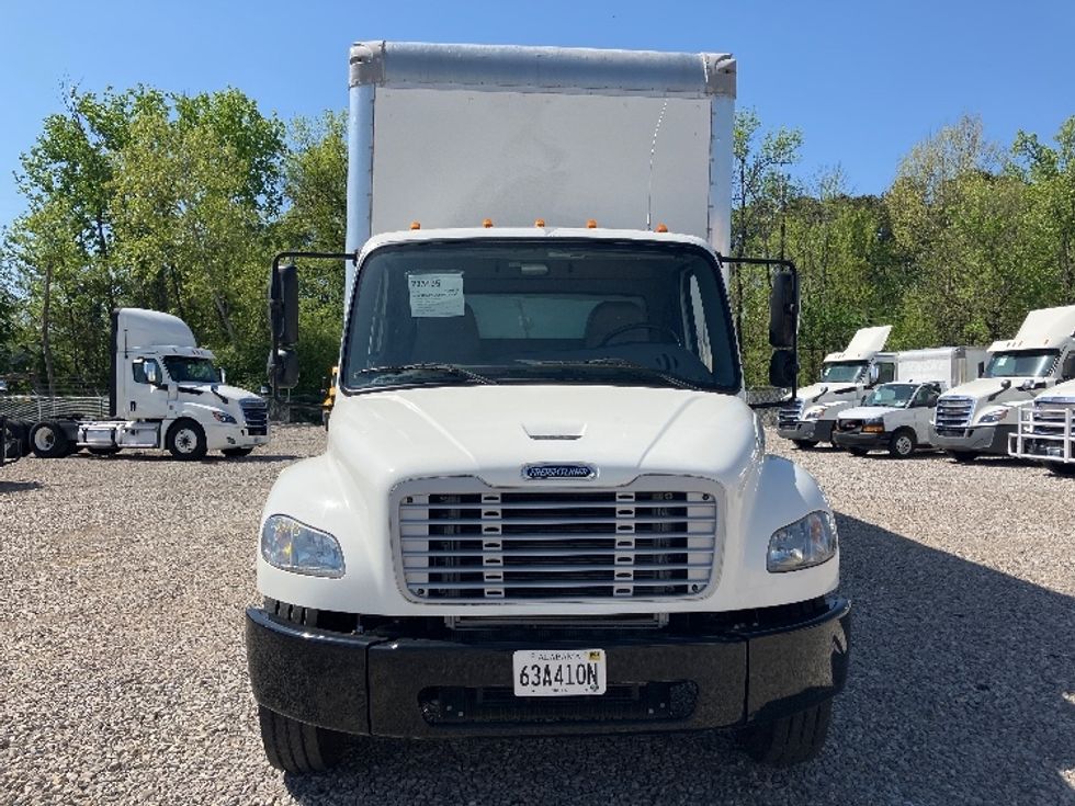 Medium Duty Box Truck-Light and Medium Duty Trucks-Freightliner-2019-M2-Tuscaloosa-AL-13,488\n\t\tmiles-$ 65,500 - Image 2