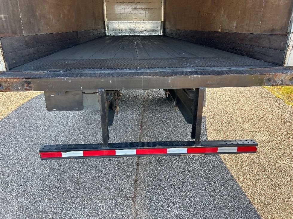 Medium Duty Box Truck-Light and Medium Duty Trucks-Freightliner-2019-M2-Tuscaloosa-AL-76,393\n\t\tmiles-$ 59,250 - Image 10