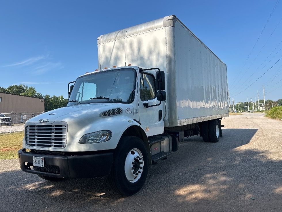 Medium Duty Box Truck-Light and Medium Duty Trucks-Freightliner-2019-M2-Tuscaloosa-AL-76,393\n\t\tmiles-$ 59,250 - Image 3