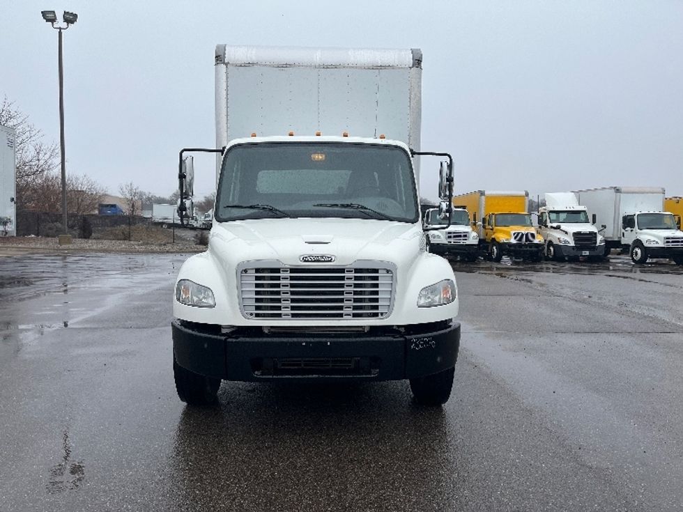 Medium Duty Box Truck-Light and Medium Duty Trucks-Freightliner-2019-M2-Warren-MI-202,660\n\t\tmiles-$ 46,500 - Image 2