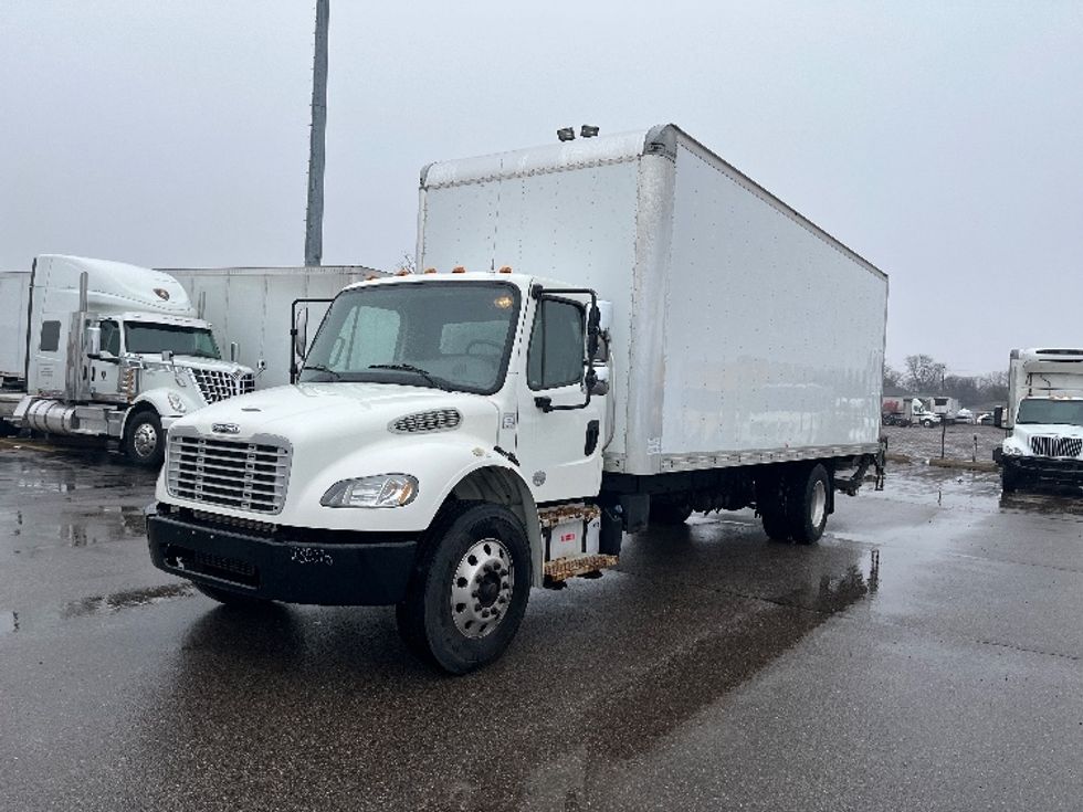 Medium Duty Box Truck-Light and Medium Duty Trucks-Freightliner-2019-M2-Warren-MI-202,660\n\t\tmiles-$ 46,500 - Image 3