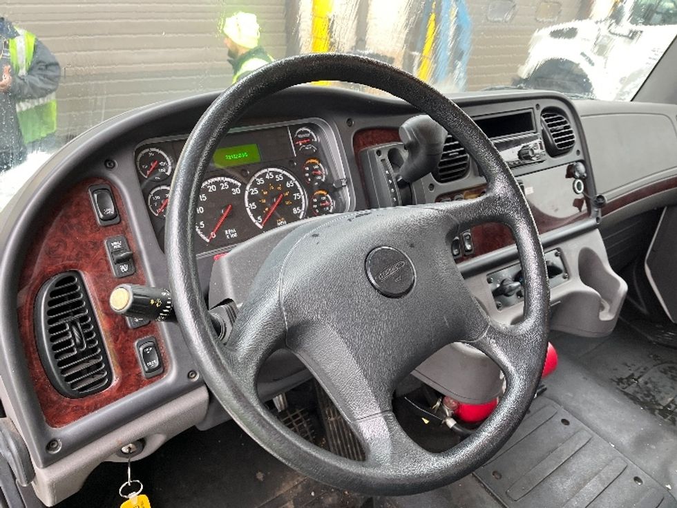 Medium Duty Box Truck-Light and Medium Duty Trucks-Freightliner-2019-M2-Warren-MI-41,117\n\t\tmiles-$ 56,750 - Image 16