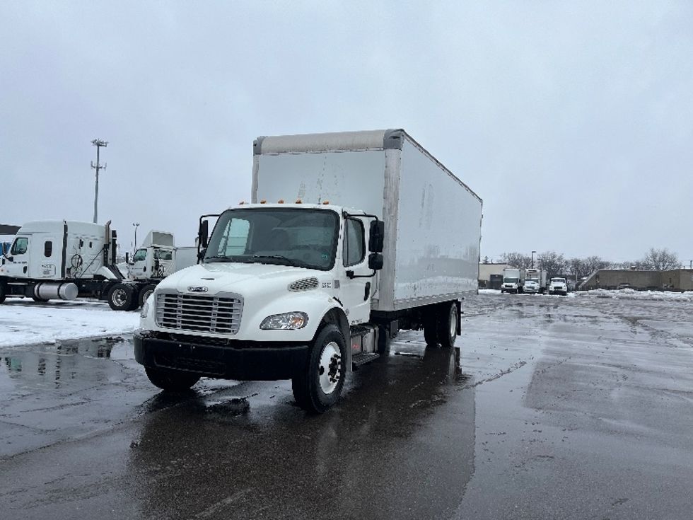 Medium Duty Box Truck-Light and Medium Duty Trucks-Freightliner-2019-M2-Warren-MI-41,117\n\t\tmiles-$ 56,750 - Image 3