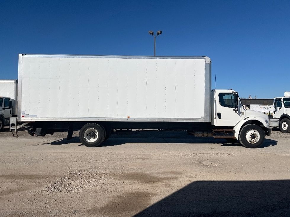 Medium Duty Box Truck-Light and Medium Duty Trucks-Freightliner-2019-M2-Warren-MI-51,877\n\t\tmiles-$ 64,000 - Image 15