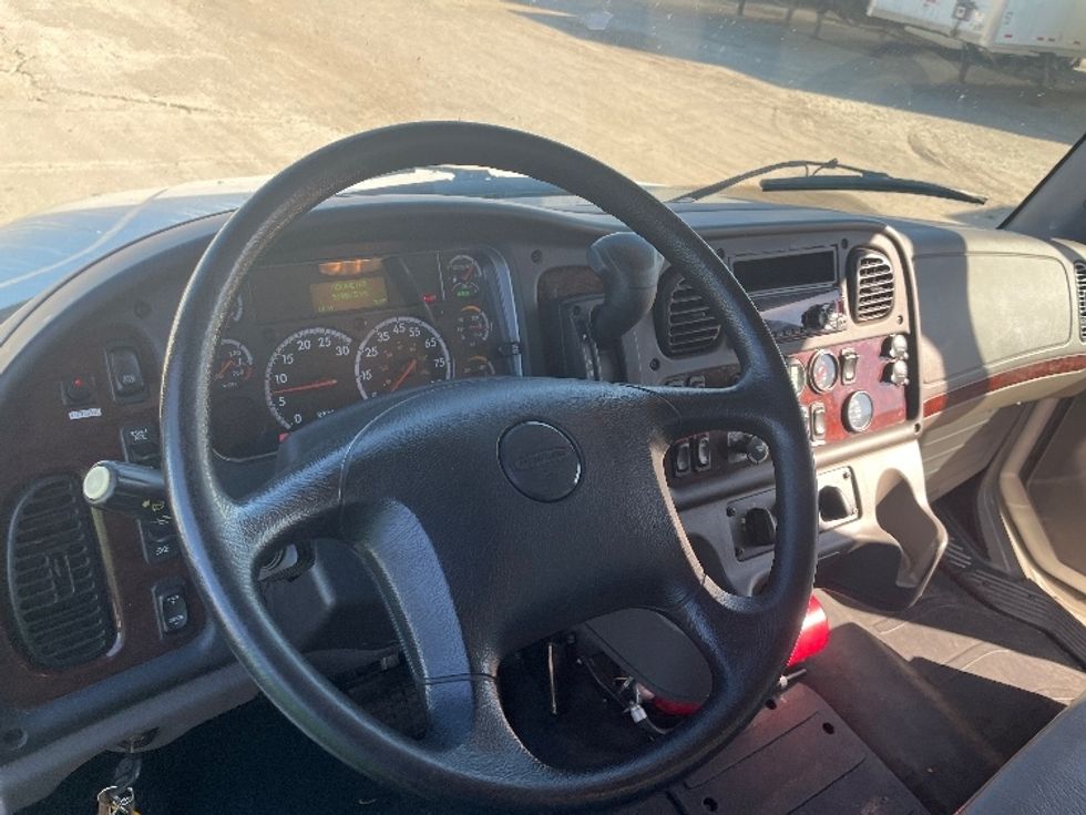 Medium Duty Box Truck-Light and Medium Duty Trucks-Freightliner-2019-M2-Warren-MI-51,877\n\t\tmiles-$ 64,000 - Image 17