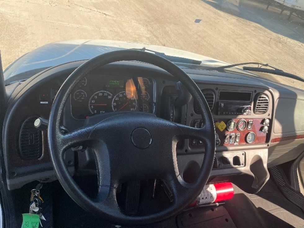 Medium Duty Box Truck-Light and Medium Duty Trucks-Freightliner-2019-M2-Warren-MI-51,877\n\t\tmiles-$ 64,000 - Image 18