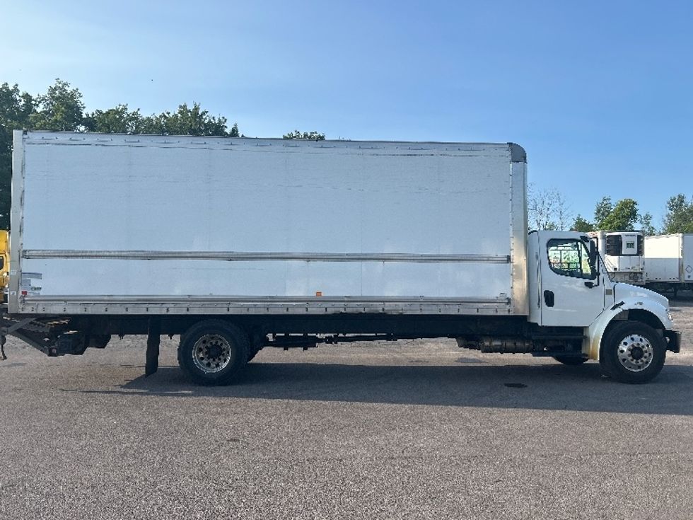Medium Duty Box Truck-Light and Medium Duty Trucks-Freightliner-2019-M2-Watertown-NY-169,432\n\t\tmiles-$ 48,250 - Image 15