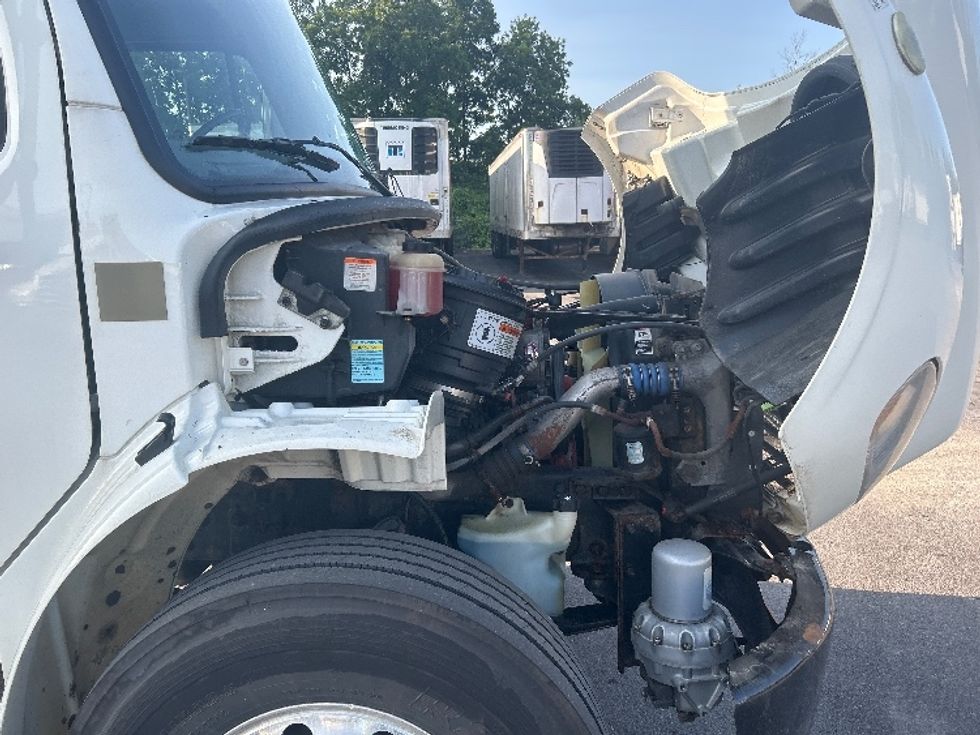 Medium Duty Box Truck-Light and Medium Duty Trucks-Freightliner-2019-M2-Watertown-NY-169,432\n\t\tmiles-$ 48,250 - Image 22