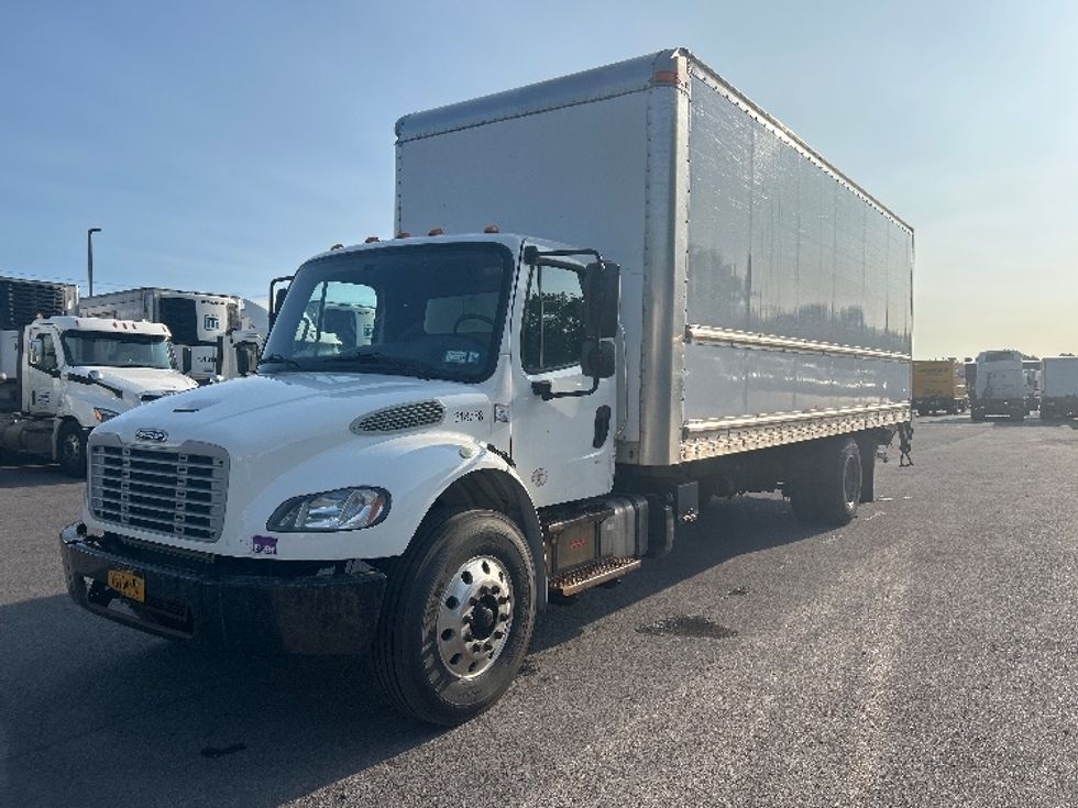 Medium Duty Box Truck-Light and Medium Duty Trucks-Freightliner-2019-M2-Watertown-NY-169,432\n\t\tmiles-$ 48,250 - Image 3