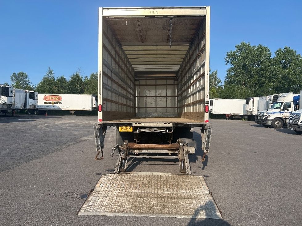 Medium Duty Box Truck-Light and Medium Duty Trucks-Freightliner-2019-M2-Watertown-NY-169,432\n\t\tmiles-$ 48,250 - Image 9