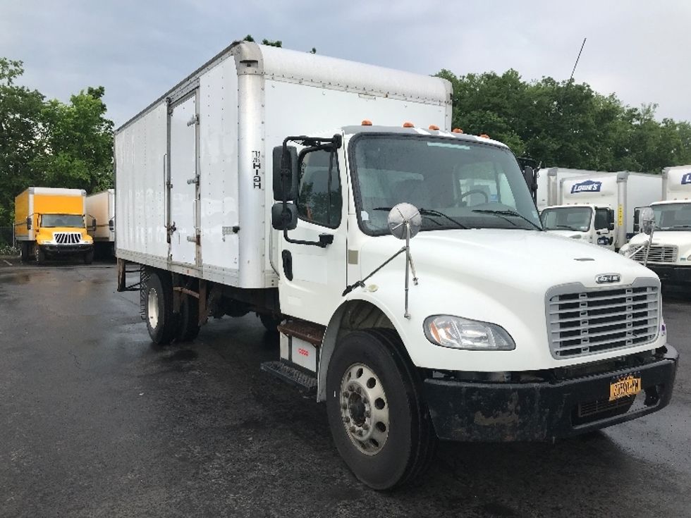 Medium Duty Box Truck-Light and Medium Duty Trucks-Freightliner-2019-M2-Watertown-NY-172,067\n\t\tmiles-$ 35,000 - Image 1