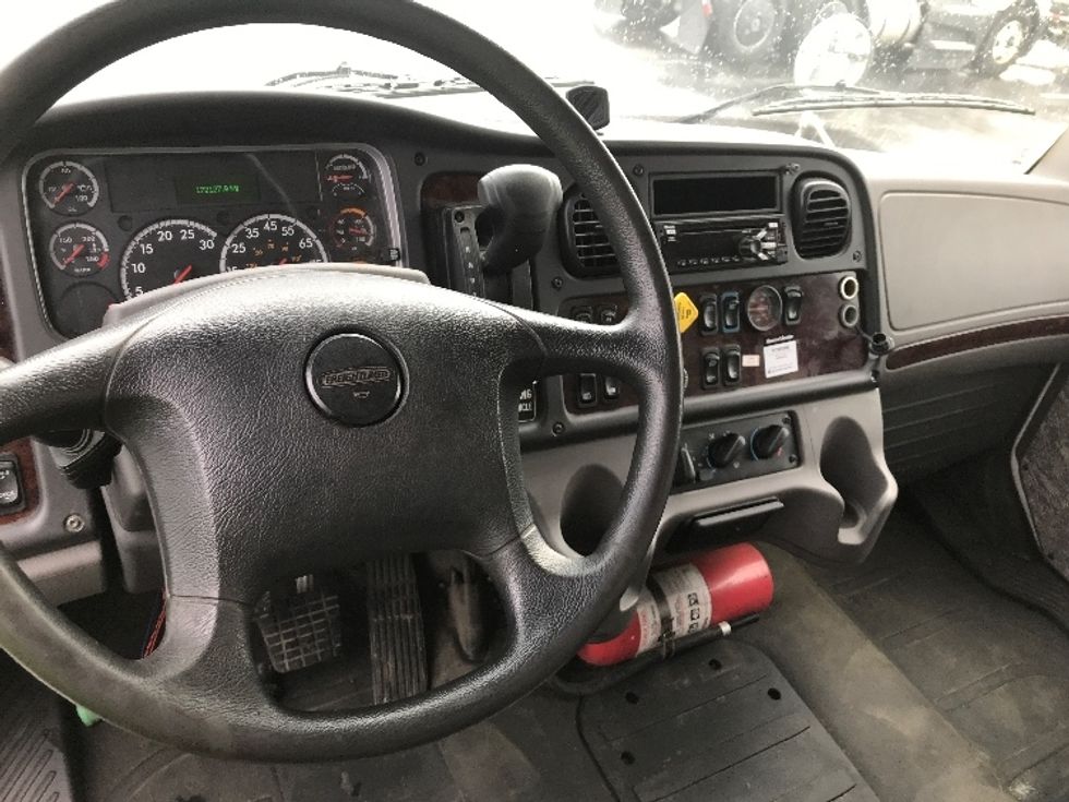 Medium Duty Box Truck-Light and Medium Duty Trucks-Freightliner-2019-M2-Watertown-NY-172,067\n\t\tmiles-$ 35,000 - Image 18