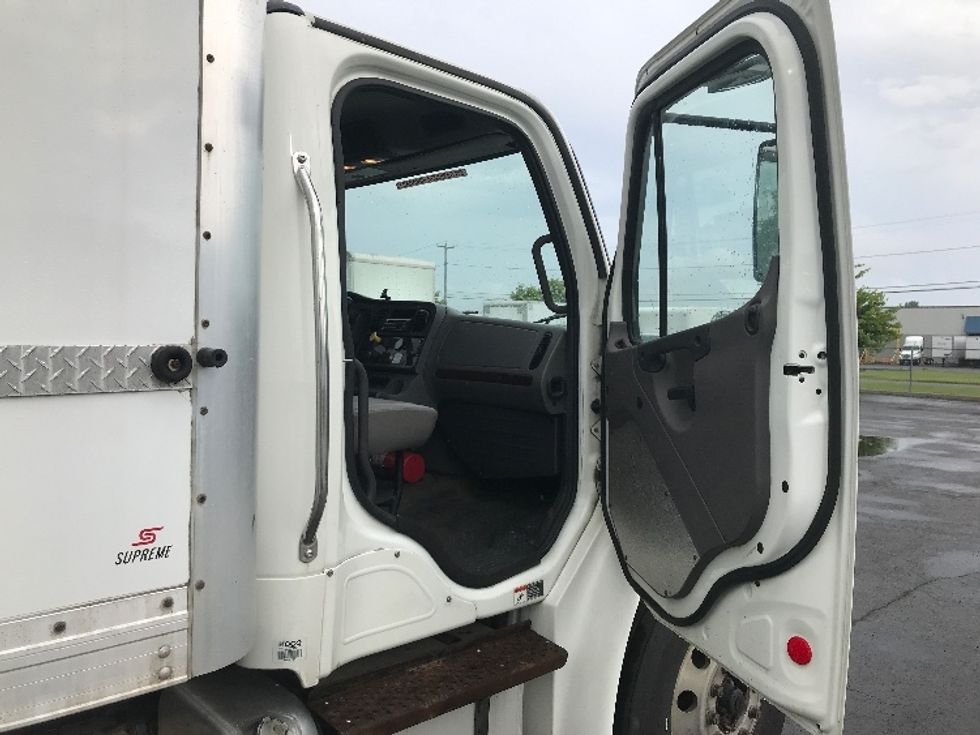 Medium Duty Box Truck-Light and Medium Duty Trucks-Freightliner-2019-M2-Watertown-NY-172,067\n\t\tmiles-$ 35,000 - Image 20