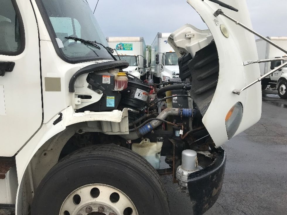 Medium Duty Box Truck-Light and Medium Duty Trucks-Freightliner-2019-M2-Watertown-NY-172,067\n\t\tmiles-$ 35,000 - Image 22