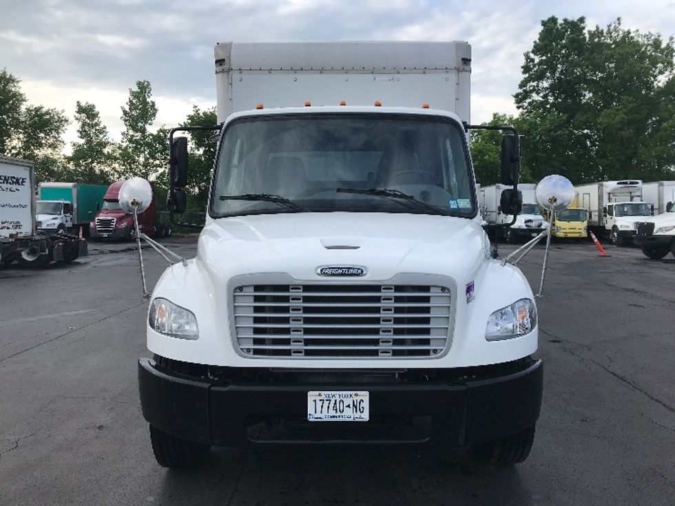 Medium Duty Box Truck-Light and Medium Duty Trucks-Freightliner-2019-M2-Watertown-NY-184,765\n\t\tmiles-$ 33,250 - Image 2