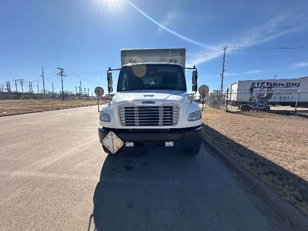 Medium Duty Box Truck-Light and Medium Duty Trucks-Freightliner-2019-M2-Waxahachie-TX-141,240\n\t\tmiles-$ 49,250 - Image 2