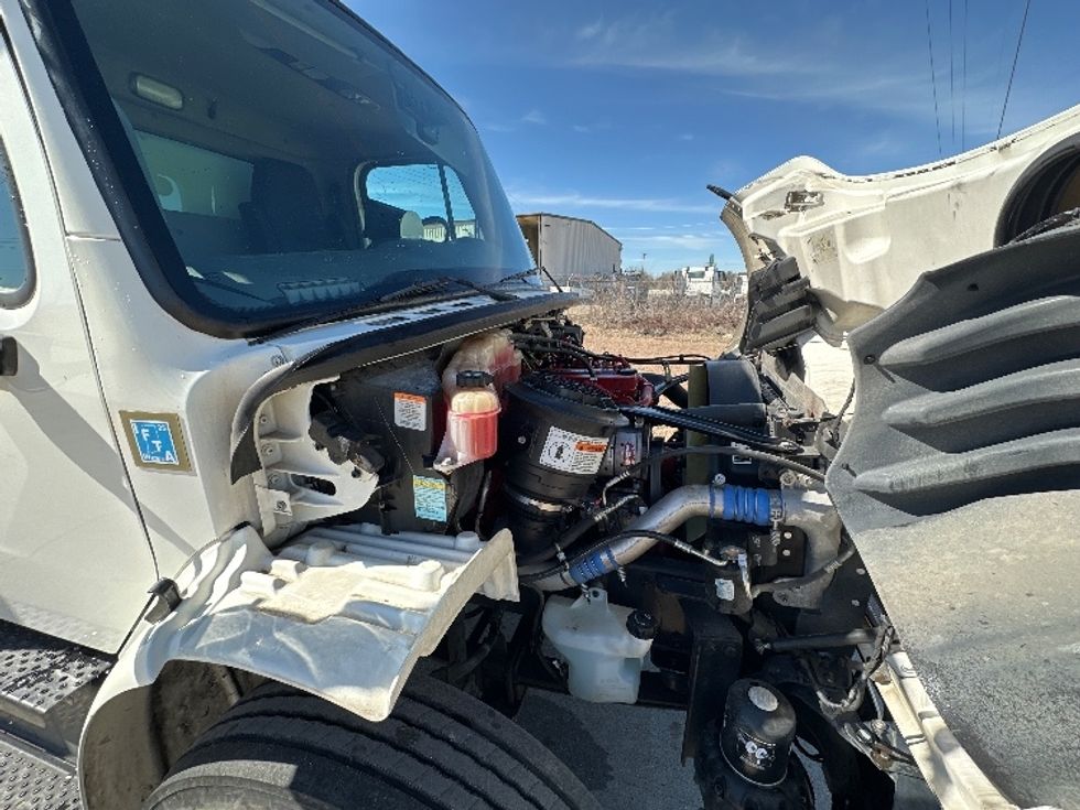 Medium Duty Box Truck-Light and Medium Duty Trucks-Freightliner-2019-M2-Waxahachie-TX-141,240\n\t\tmiles-$ 49,250 - Image 23