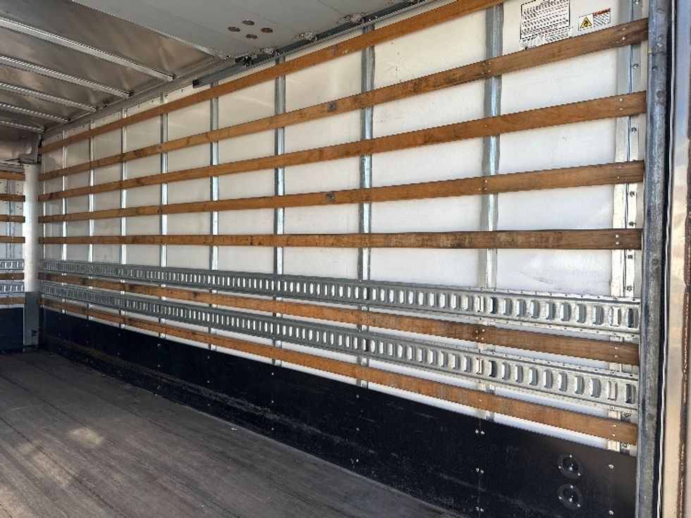 Medium Duty Box Truck-Light and Medium Duty Trucks-Freightliner-2019-M2-Waxahachie-TX-156,019\n\t\tmiles-$ 40,000 - Image 12