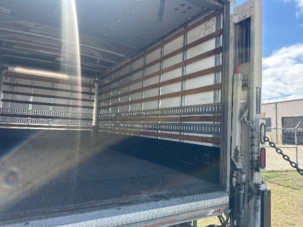 Medium Duty Box Truck-Light and Medium Duty Trucks-Freightliner-2019-M2-Waxahachie-TX-225,737\n\t\tmiles-$ 30,250 - Image 12