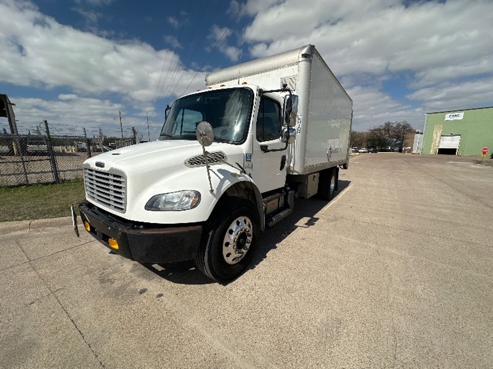 Medium Duty Box Truck-Light and Medium Duty Trucks-Freightliner-2019-M2-Waxahachie-TX-225,737\n\t\tmiles-$ 30,250 - Image 3