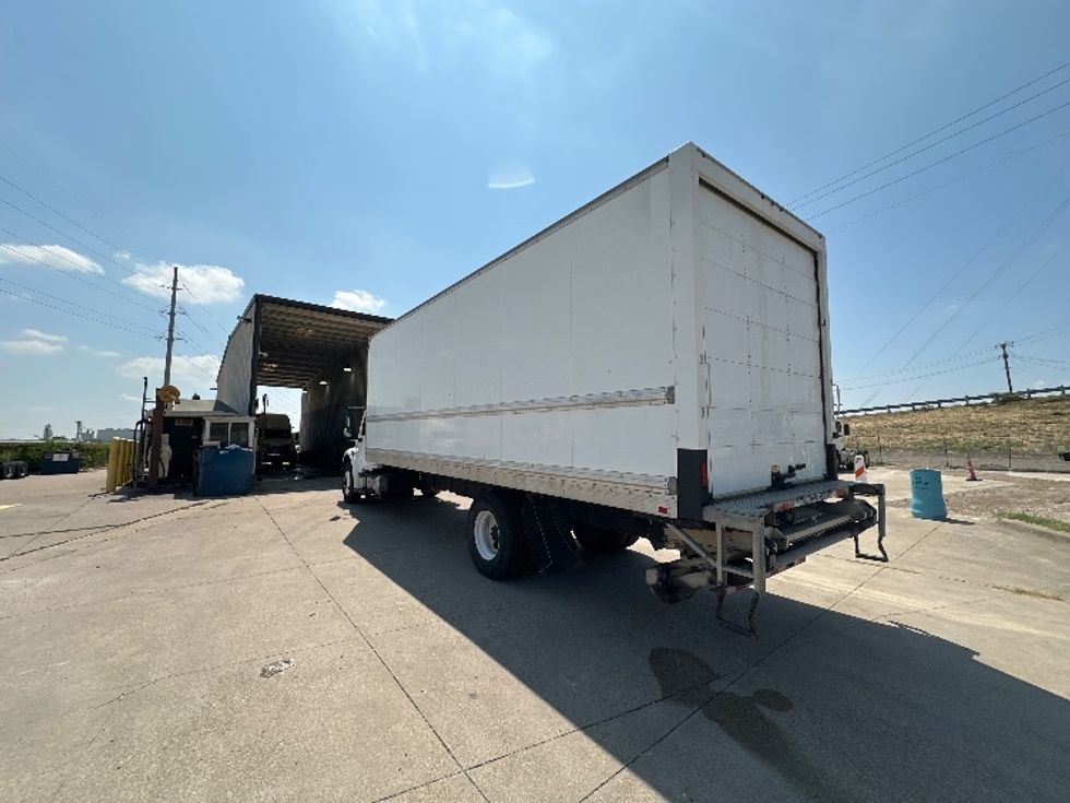 Medium Duty Box Truck-Light and Medium Duty Trucks-Freightliner-2019-M2-Waxahachie-TX-324,756\n\t\tmiles-$ 26,000 - Image 6