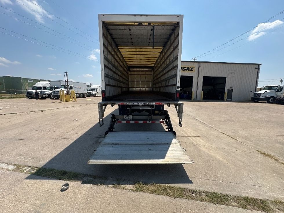 Medium Duty Box Truck-Light and Medium Duty Trucks-Freightliner-2019-M2-Waxahachie-TX-324,756\n\t\tmiles-$ 26,000 - Image 9