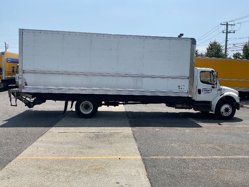 Medium Duty Box Truck-Light and Medium Duty Trucks-Freightliner-2019-M2-West Babylon-NY-141,847\n\t\tmiles-$ 53,500 - Image 14