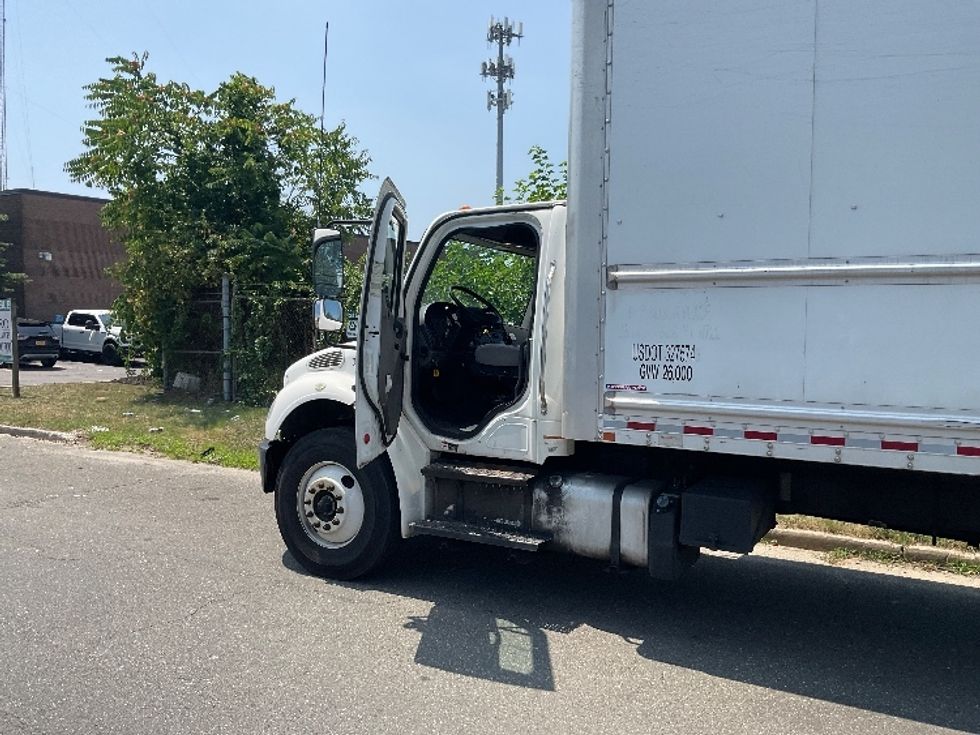 Medium Duty Box Truck-Light and Medium Duty Trucks-Freightliner-2019-M2-West Babylon-NY-141,847\n\t\tmiles-$ 53,500 - Image 15