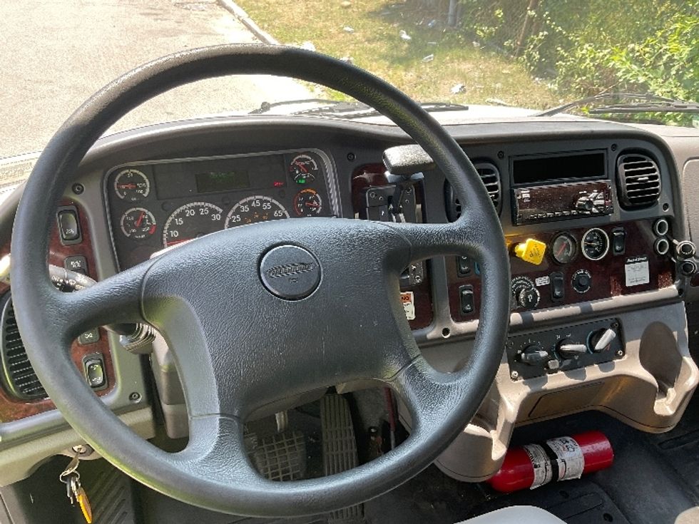 Medium Duty Box Truck-Light and Medium Duty Trucks-Freightliner-2019-M2-West Babylon-NY-141,847\n\t\tmiles-$ 53,500 - Image 16