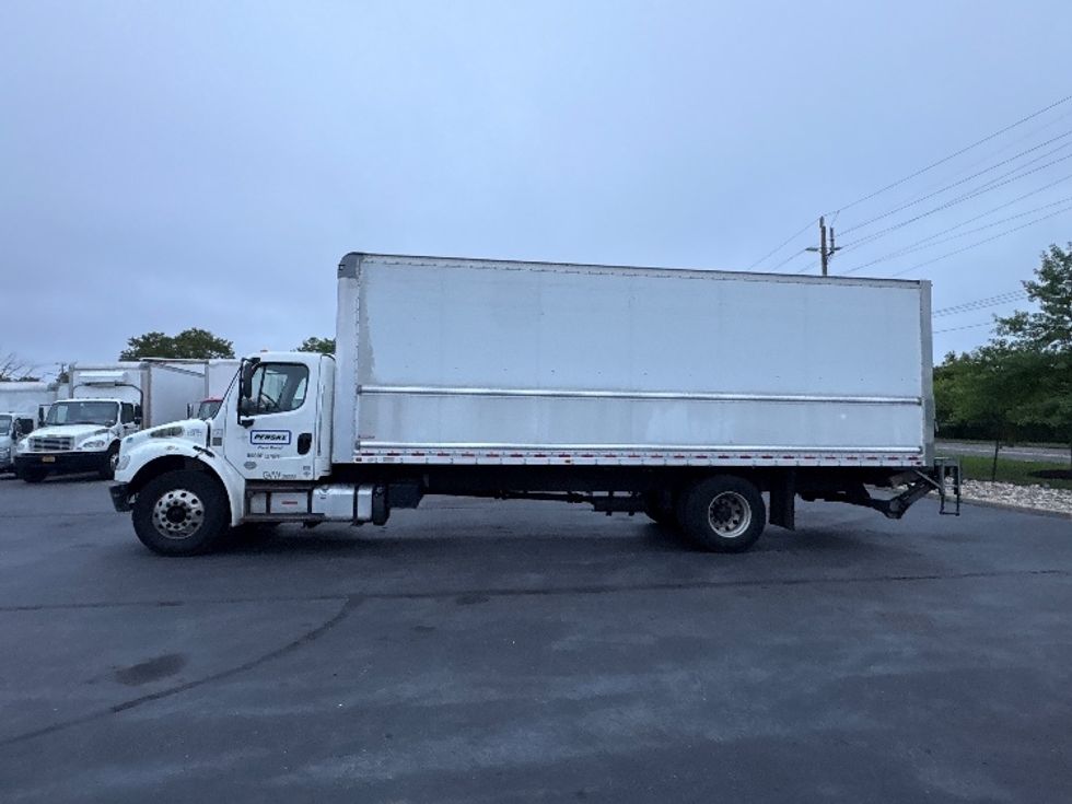 Medium Duty Box Truck-Light and Medium Duty Trucks-Freightliner-2019-M2-West Babylon-NY-147,718\n\t\tmiles-$ 62,250 - Image 4