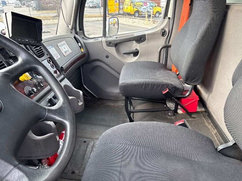 Medium Duty Box Truck-Light and Medium Duty Trucks-Freightliner-2019-M2-West Babylon-NY-154,196\n\t\tmiles-$ 38,000 - Image 18