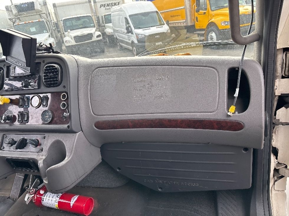 Medium Duty Box Truck-Light and Medium Duty Trucks-Freightliner-2019-M2-West Babylon-NY-154,196\n\t\tmiles-$ 38,000 - Image 20