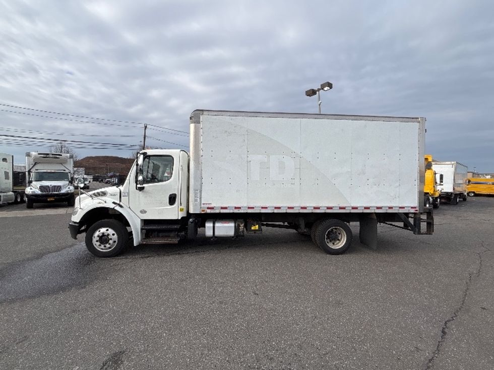 Medium Duty Box Truck-Light and Medium Duty Trucks-Freightliner-2019-M2-West Babylon-NY-154,196\n\t\tmiles-$ 38,000 - Image 4