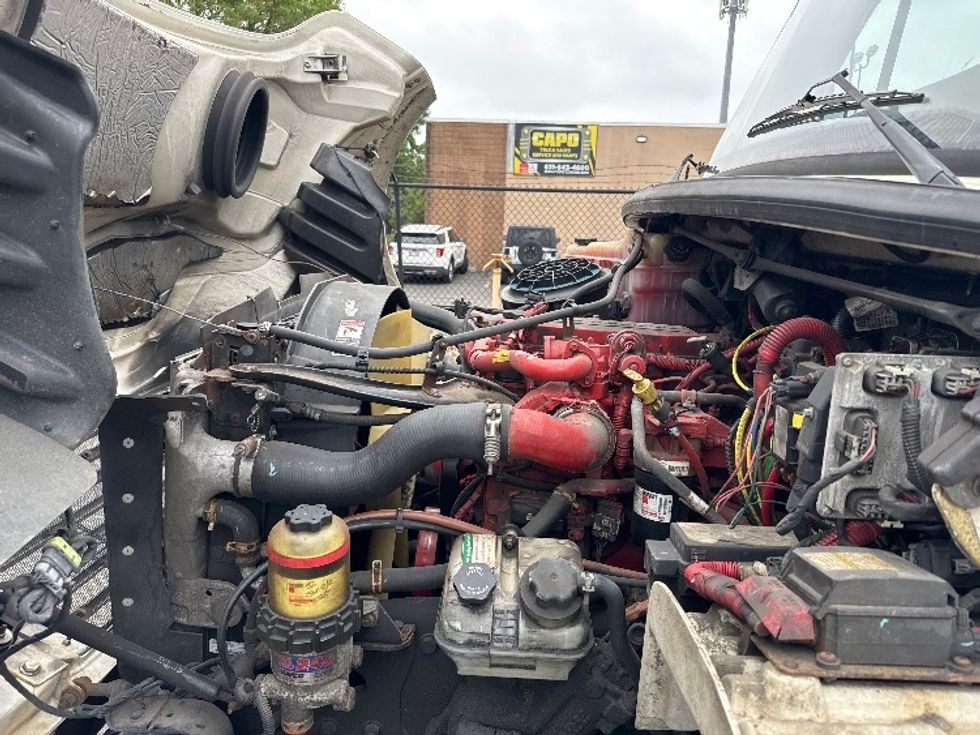 Medium Duty Box Truck-Light and Medium Duty Trucks-Freightliner-2019-M2-West Babylon-NY-219,123\n\t\tmiles-$ 32,750 - Image 24