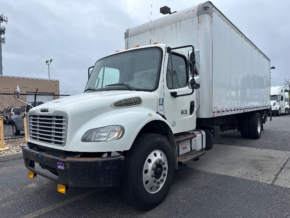 Medium Duty Box Truck-Light and Medium Duty Trucks-Freightliner-2019-M2-West Babylon-NY-219,123\n\t\tmiles-$ 32,750 - Image 3