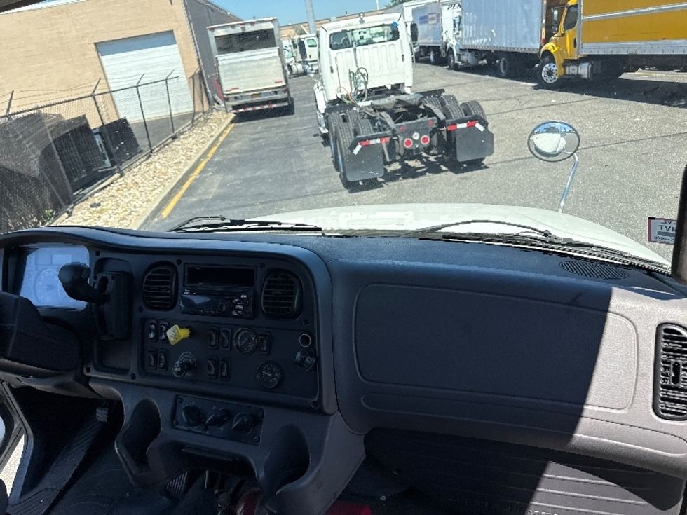 Medium Duty Box Truck-Light and Medium Duty Trucks-Freightliner-2019-M2-West Babylon-NY-233,971\n\t\tmiles-$ 30,250 - Image 21