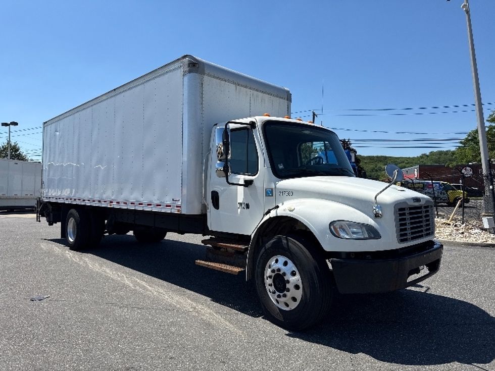 Medium Duty Box Truck-Light and Medium Duty Trucks-Freightliner-2019-M2-West Babylon-NY-271,570\n\t\tmiles-$ 25,000 - Image 1