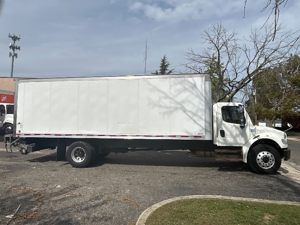 Medium Duty Box Truck-Light and Medium Duty Trucks-Freightliner-2019-M2-West Babylon-NY-297,786\n\t\tmiles-$ 21,250 - Image 15