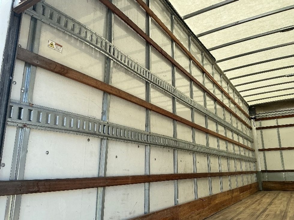 Medium Duty Box Truck-Light and Medium Duty Trucks-Freightliner-2019-M2-West Columbia-SC-139,235\n\t\tmiles-$ 58,750 - Image 10