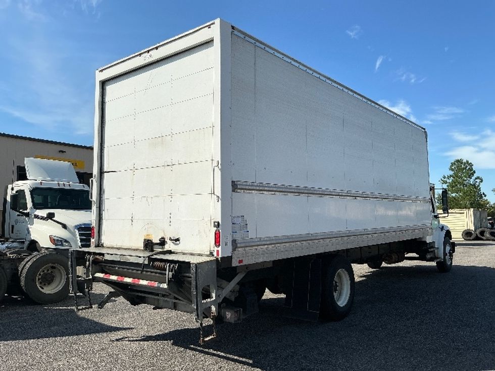 Medium Duty Box Truck-Light and Medium Duty Trucks-Freightliner-2019-M2-West Columbia-SC-139,235\n\t\tmiles-$ 58,750 - Image 12