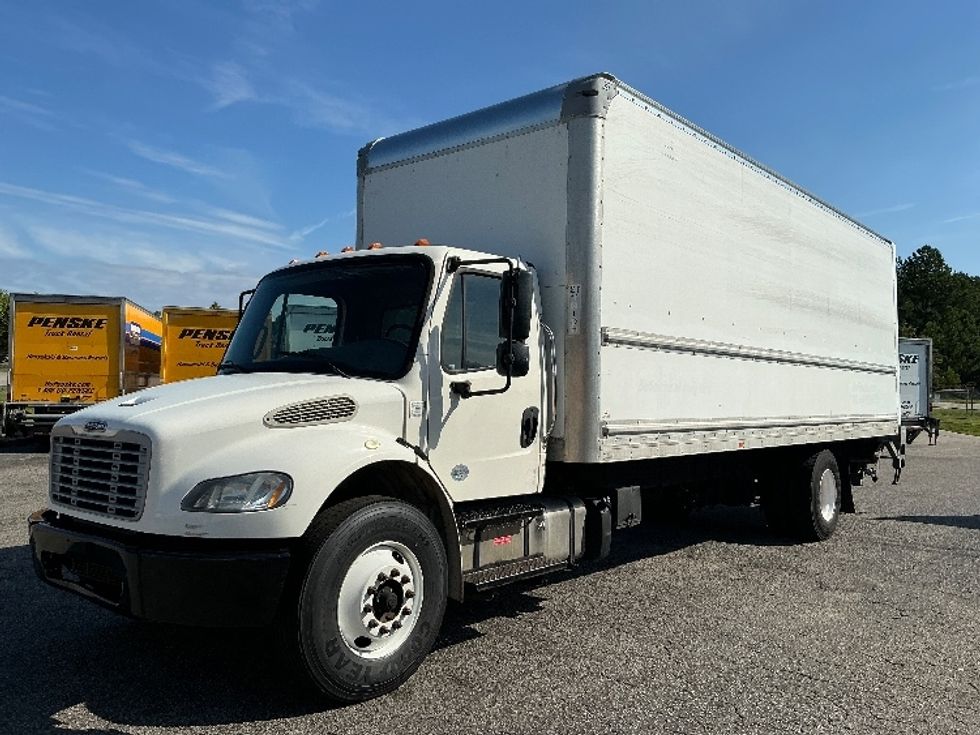 Medium Duty Box Truck-Light and Medium Duty Trucks-Freightliner-2019-M2-West Columbia-SC-139,235\n\t\tmiles-$ 58,750 - Image 3